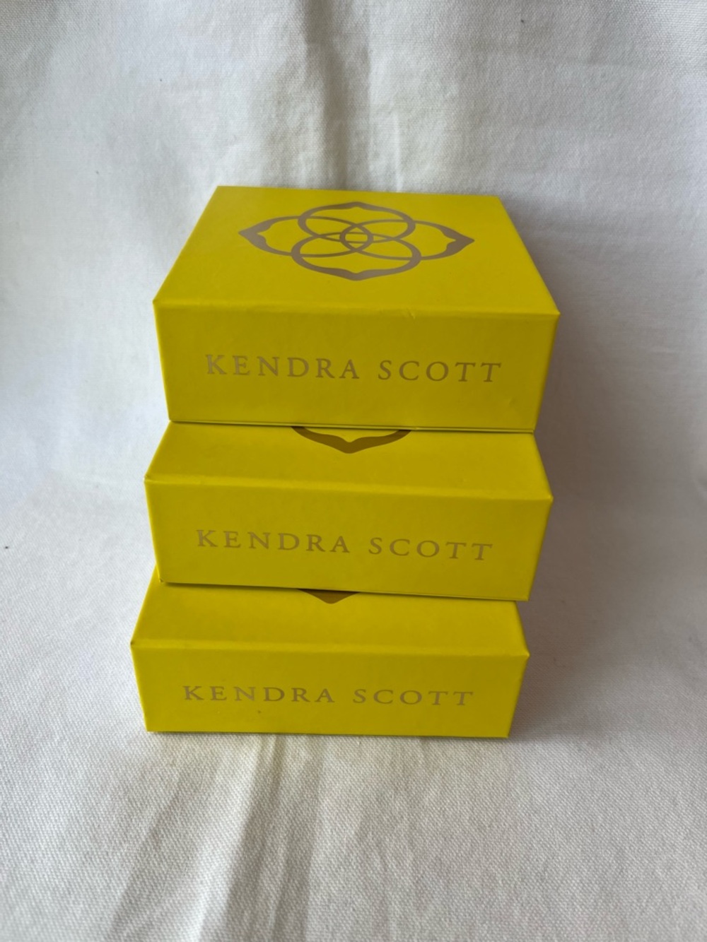 Kendra Scott Yellow Stacked Jewelry Boxes - Picture 8 of 9